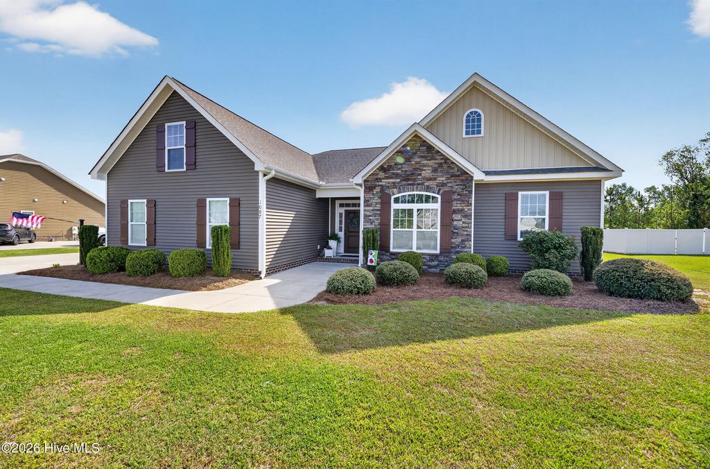 Photo of 1087 Brandy Brook Drive, Greenville, NC 27858 (MLS # 100567787)