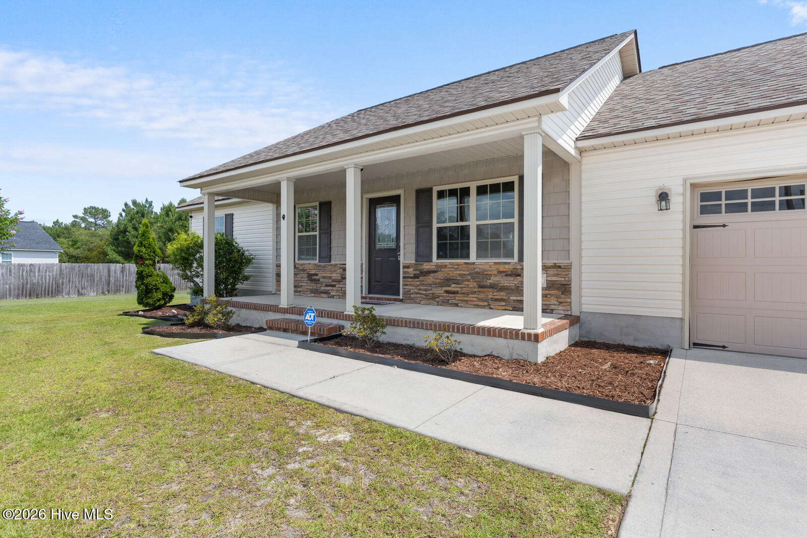 216 Lockwood Court