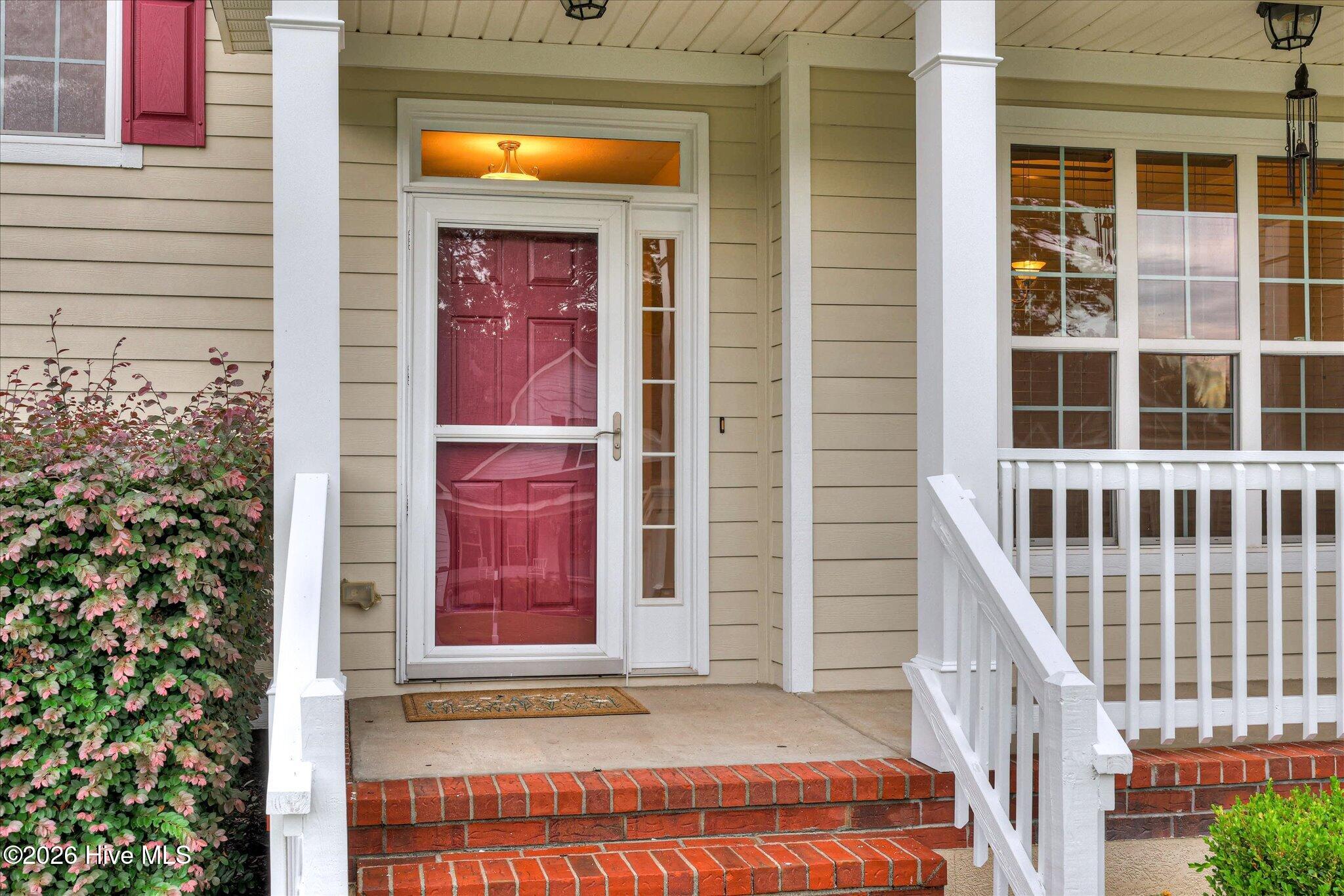 1111 Hunters Cove