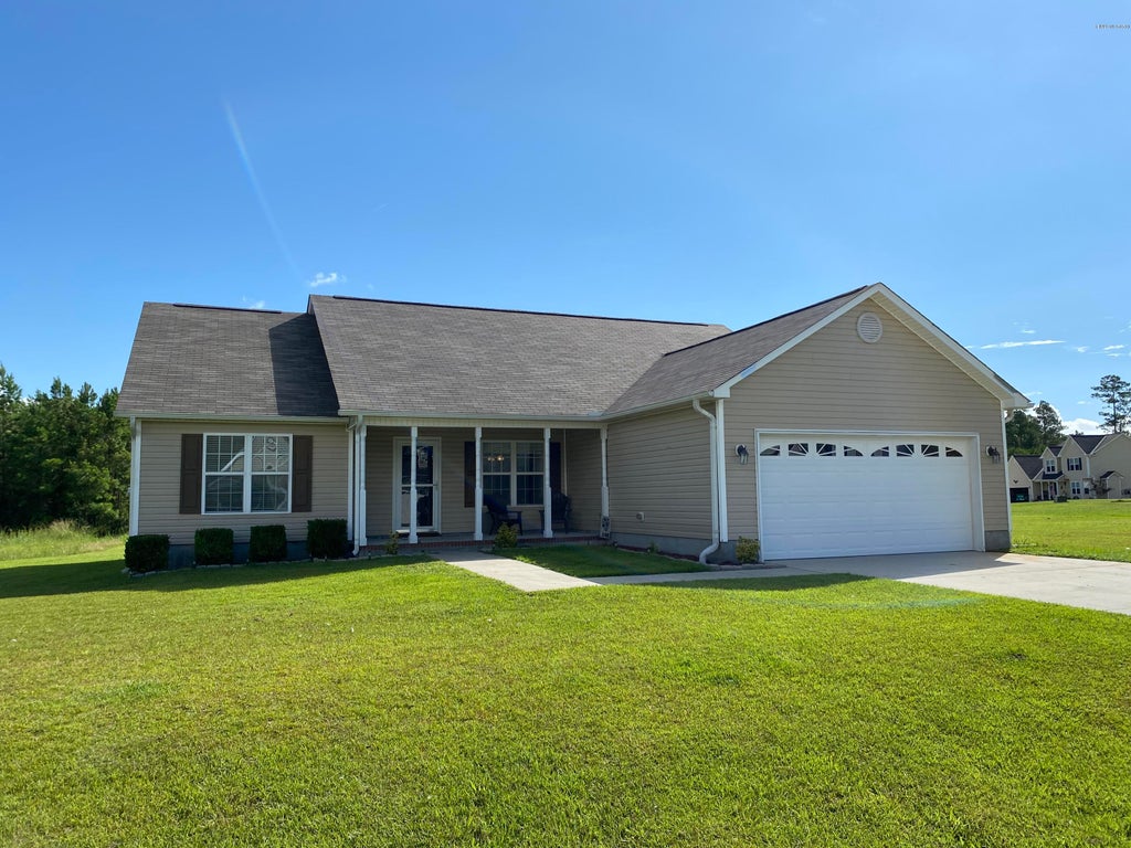 Photo of 112 Michelle Ward Lane, Maple Hill, NC 28454 (MLS # 100605256)