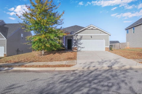 Homes For Sale - 205 Hazelwood Court<br/> Grovetown, GA 30813
