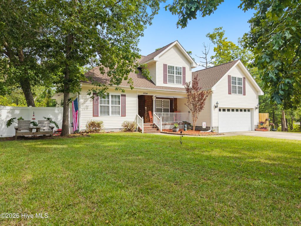 Photo of 1004 Gate 3 SW, Shallotte, NC 28470 (MLS # 100570445)