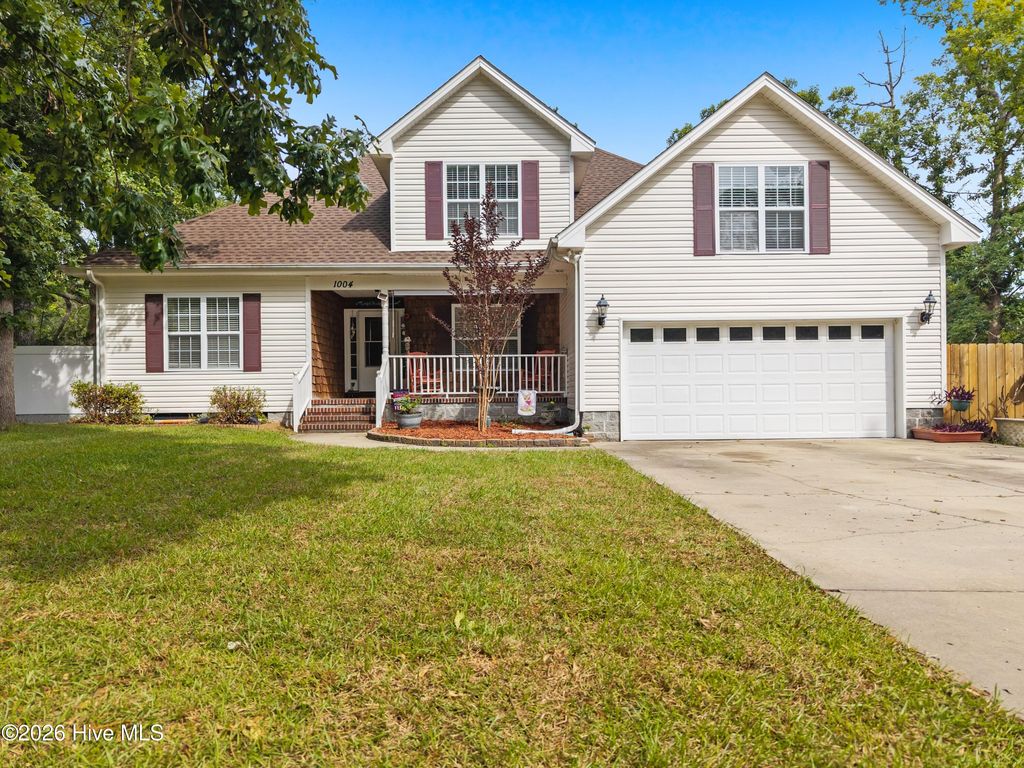 Photo of 1004 Gate 3 SW, Shallotte, NC 28470 (MLS # 100570445)