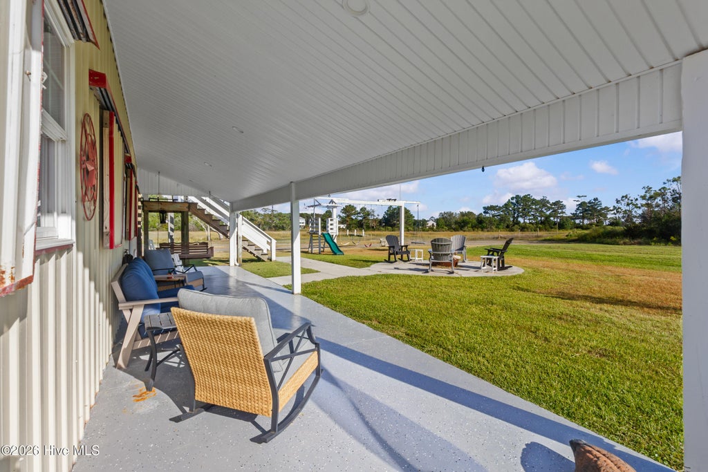 Photo of 116 Straits Road, Beaufort, NC 28516 (MLS # 100609021)