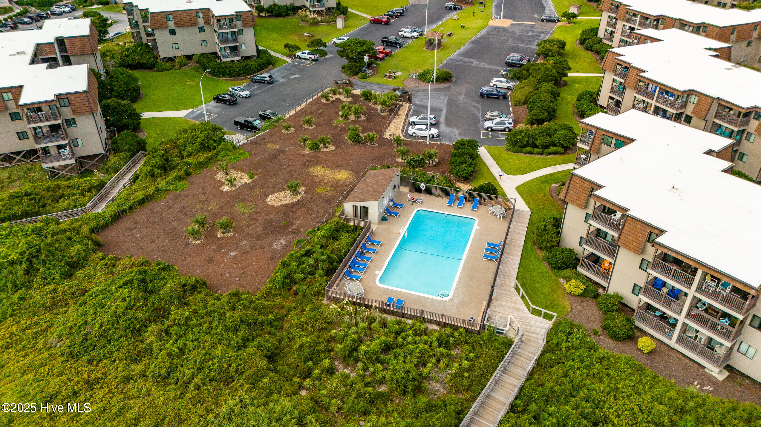 2008 E Ft Macon Road H16