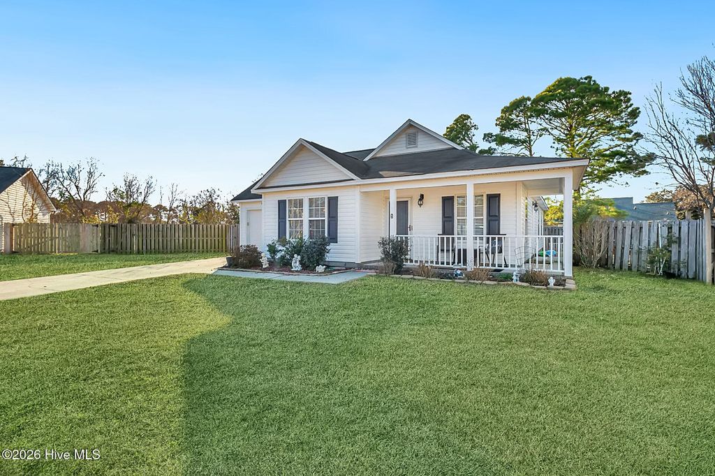 Photo of 5606 Wellfleet Court, Wilmington, NC 28412 (MLS # 100551161)