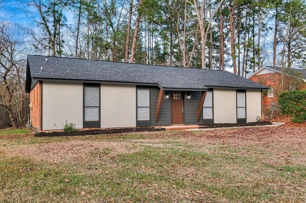 Photo of 3551 Woodlake Road, Hephzibah, GA 30815 (MLS # 550980)