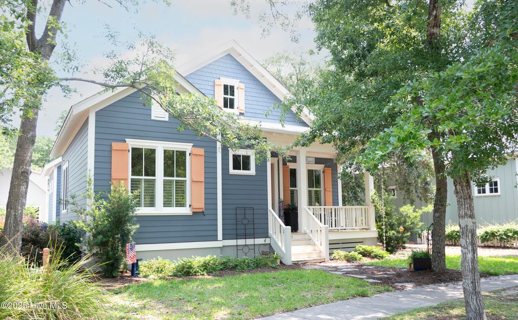 Photo of 408 Fire Fly Lane, Southport, NC 28461 (MLS # 100511633)