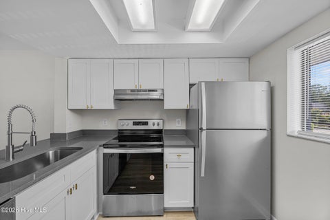 Tiny photo for 4459 Holly Tree Road, Wilmington, NC 28412 (MLS # 100597945)