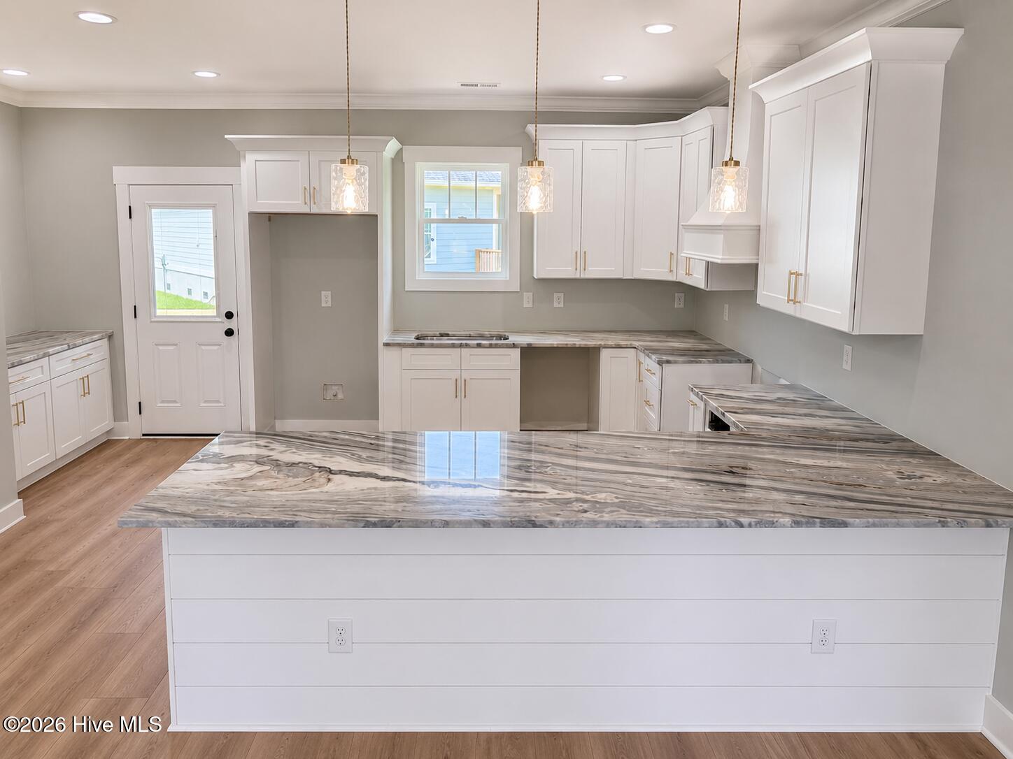 102 N River Club Drive