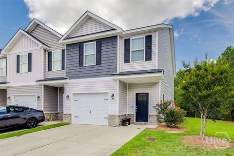 Townhouse For Sale - 41 Leaf Court<br/> Richmond Hill, GA 31321
