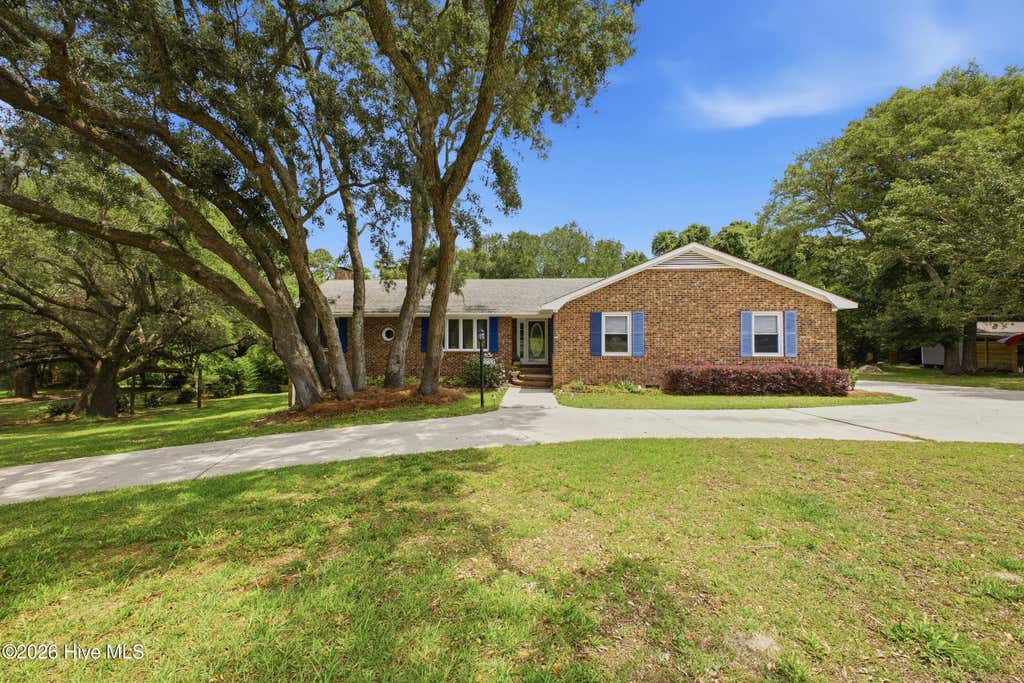 Photo of 233 High Tide Drive, Wilmington, NC 28411 (MLS # 100582938)