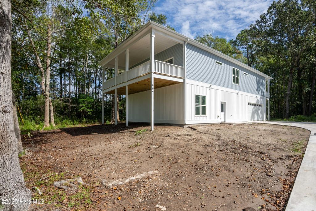 Photo of 227 Tar Landing Road, Holly Ridge, NC 28445 (MLS # 100534156)