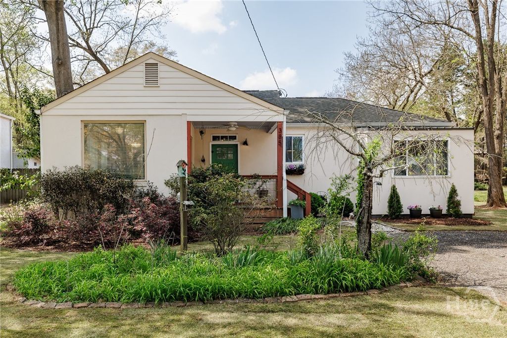 Photo of 385 Best Drive, Athens, GA 30606 (MLS # CL351673)