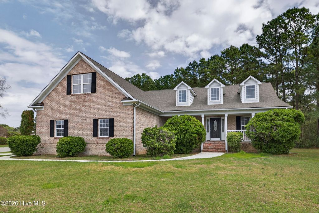 Photo of 236 Foxwood Lane, Wilmington, NC 28409 (MLS # 100563157)