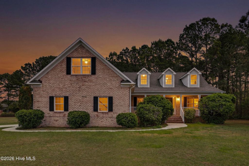Photo of 236 Foxwood Lane, Wilmington, NC 28409 (MLS # 100563157)
