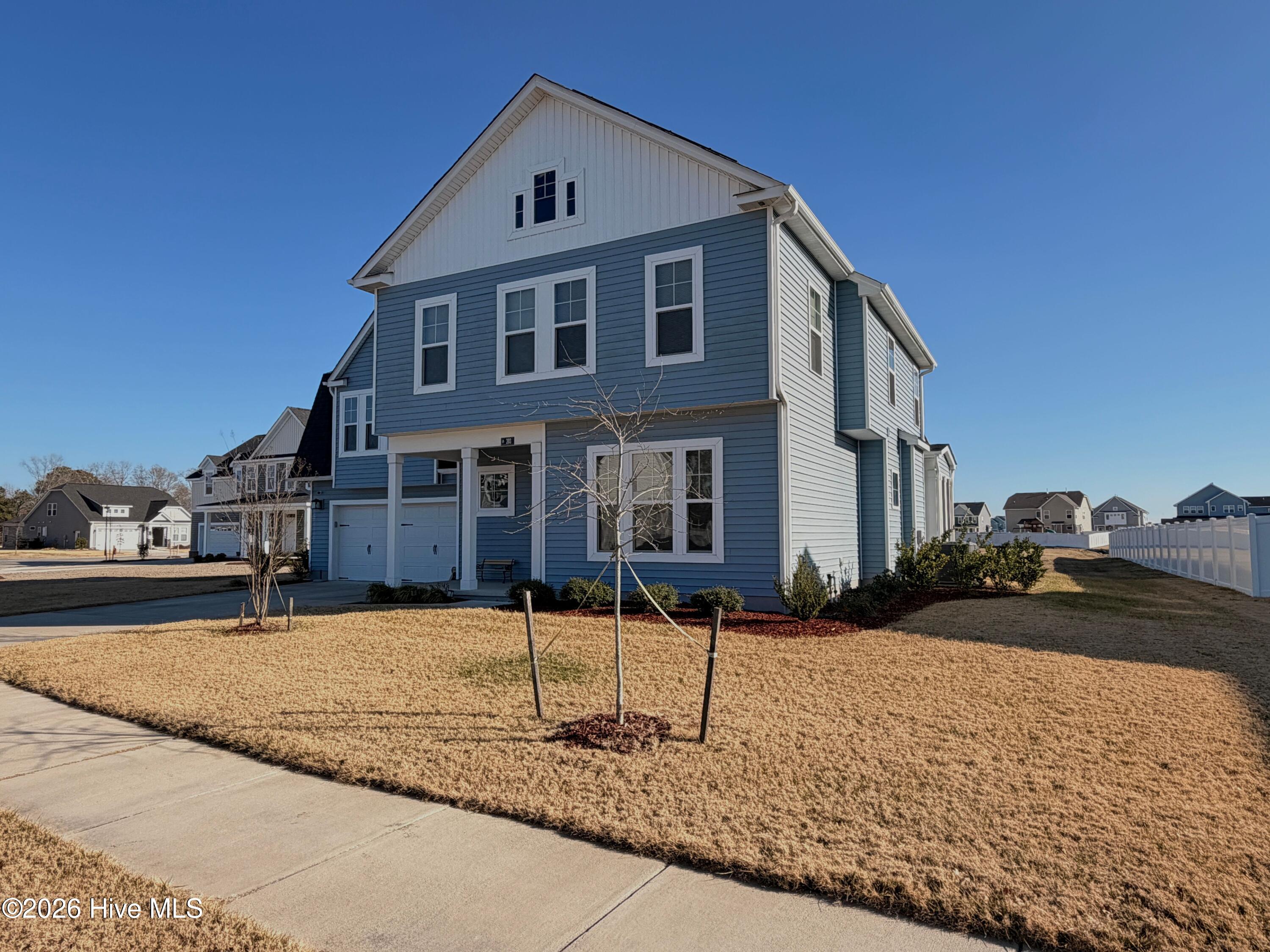 203 Farmstead Loop