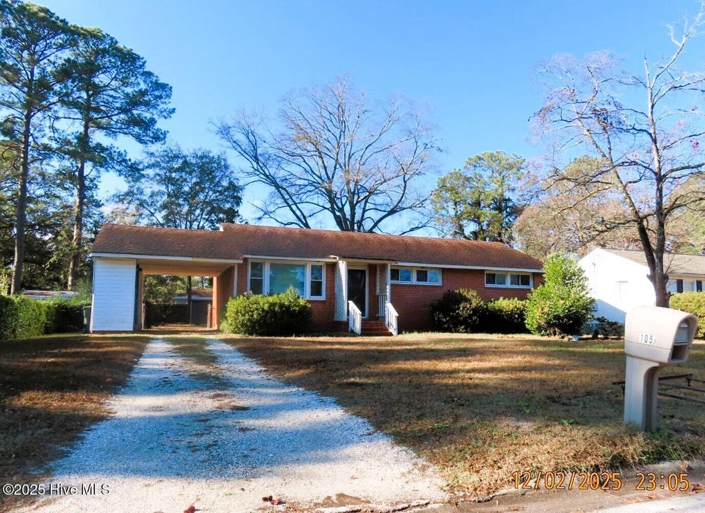 Photo of 105 Sumpter Drive, Goldsboro, NC 27534 (MLS # 100545308)