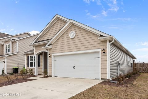 Tiny photo for 429 Edgewater Way, Surf City, NC 28445 (MLS # 100557752)