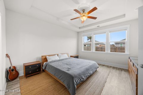 Tiny photo for 429 Edgewater Way, Surf City, NC 28445 (MLS # 100557752)