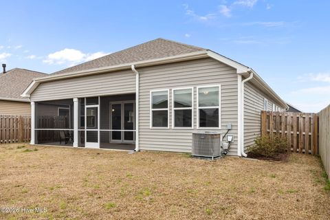 Tiny photo for 429 Edgewater Way, Surf City, NC 28445 (MLS # 100557752)