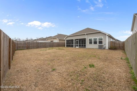 Tiny photo for 429 Edgewater Way, Surf City, NC 28445 (MLS # 100557752)