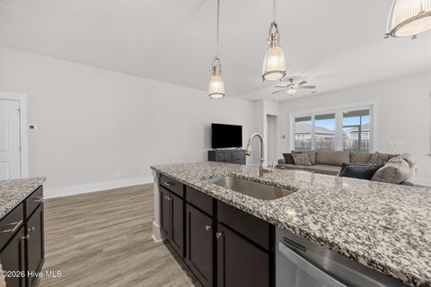 Tiny photo for 429 Edgewater Way, Surf City, NC 28445 (MLS # 100557752)