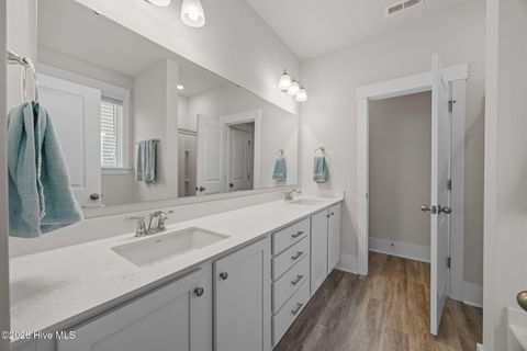 Tiny photo for 429 Edgewater Way, Surf City, NC 28445 (MLS # 100557752)