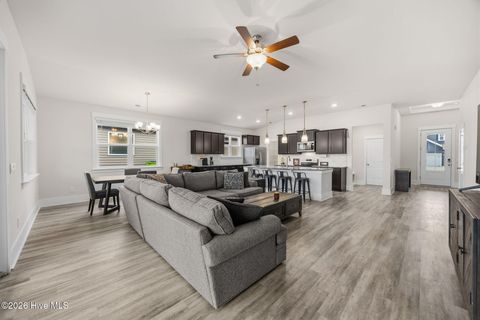 Tiny photo for 429 Edgewater Way, Surf City, NC 28445 (MLS # 100557752)