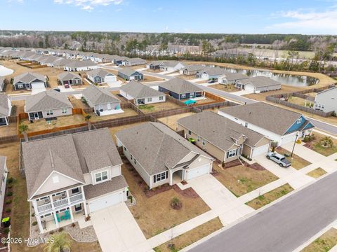 Tiny photo for 429 Edgewater Way, Surf City, NC 28445 (MLS # 100557752)