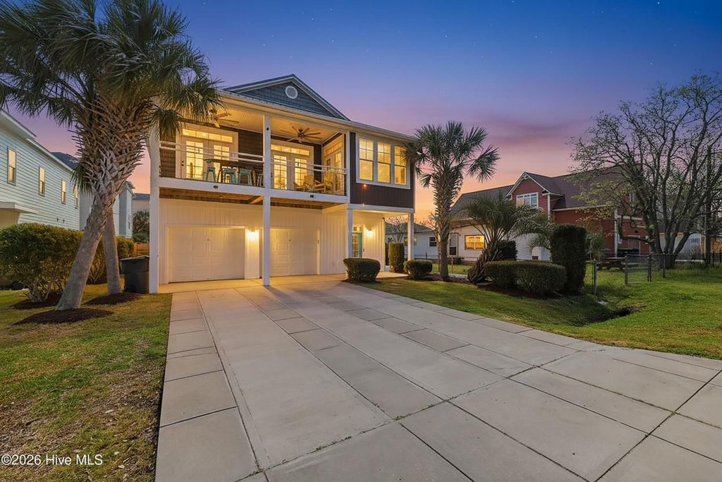 Photo of 1607 Pinfish Lane, Carolina Beach, NC 28428 (MLS # 100564294)