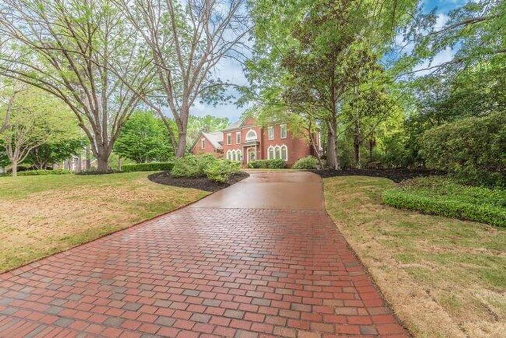 Photo of 618 Brae Burn Drive, Martinez, GA 30907 (MLS # 555231)