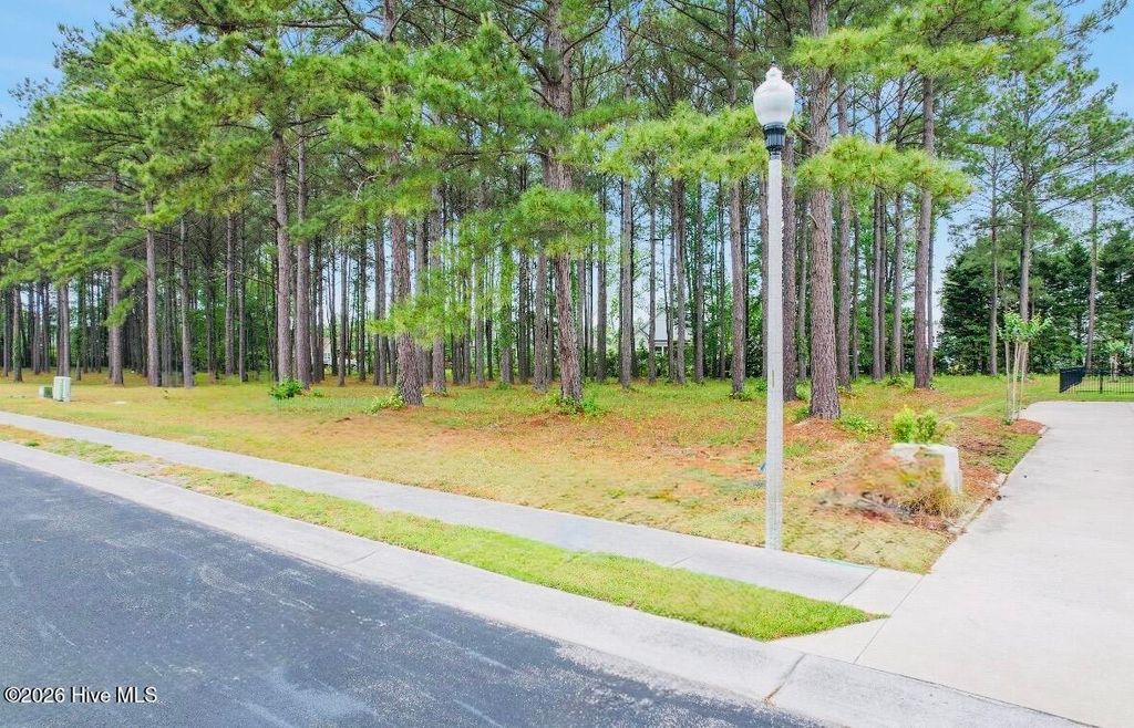 Photo of 573 Crow Creek Drive NW, Calabash, NC 28467 (MLS # 100572361)