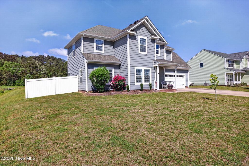 Photo of 120 Rosedale Drive, Moyock, NC 27958 (MLS # 100570596)