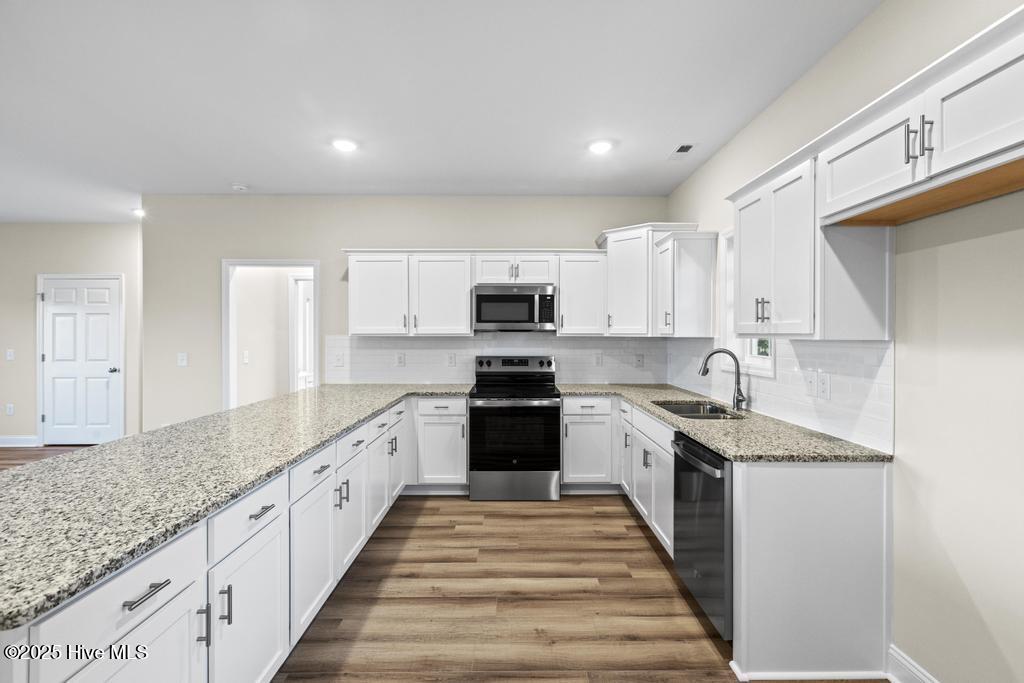 108 Flippers Cove Drive