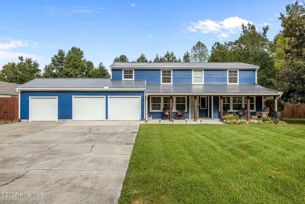 Photo of 218 Old Ironsides Road, Newport, NC 28570 (MLS # 100532844)