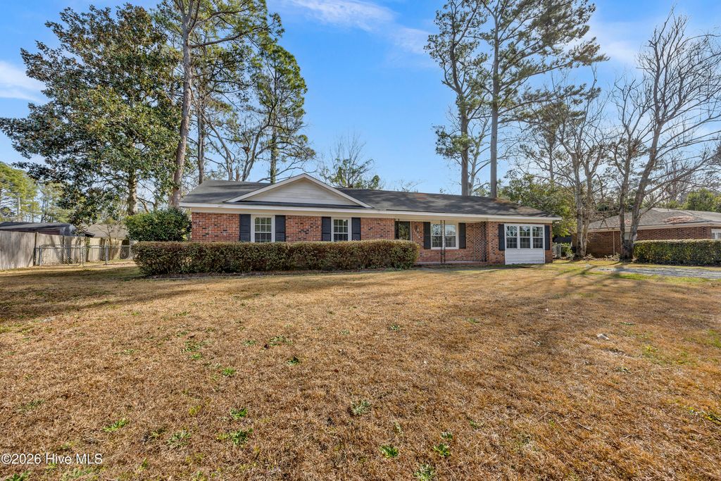 Photo of 1006 Kenningston Street, Wilmington, NC 28405 (MLS # 100549166)