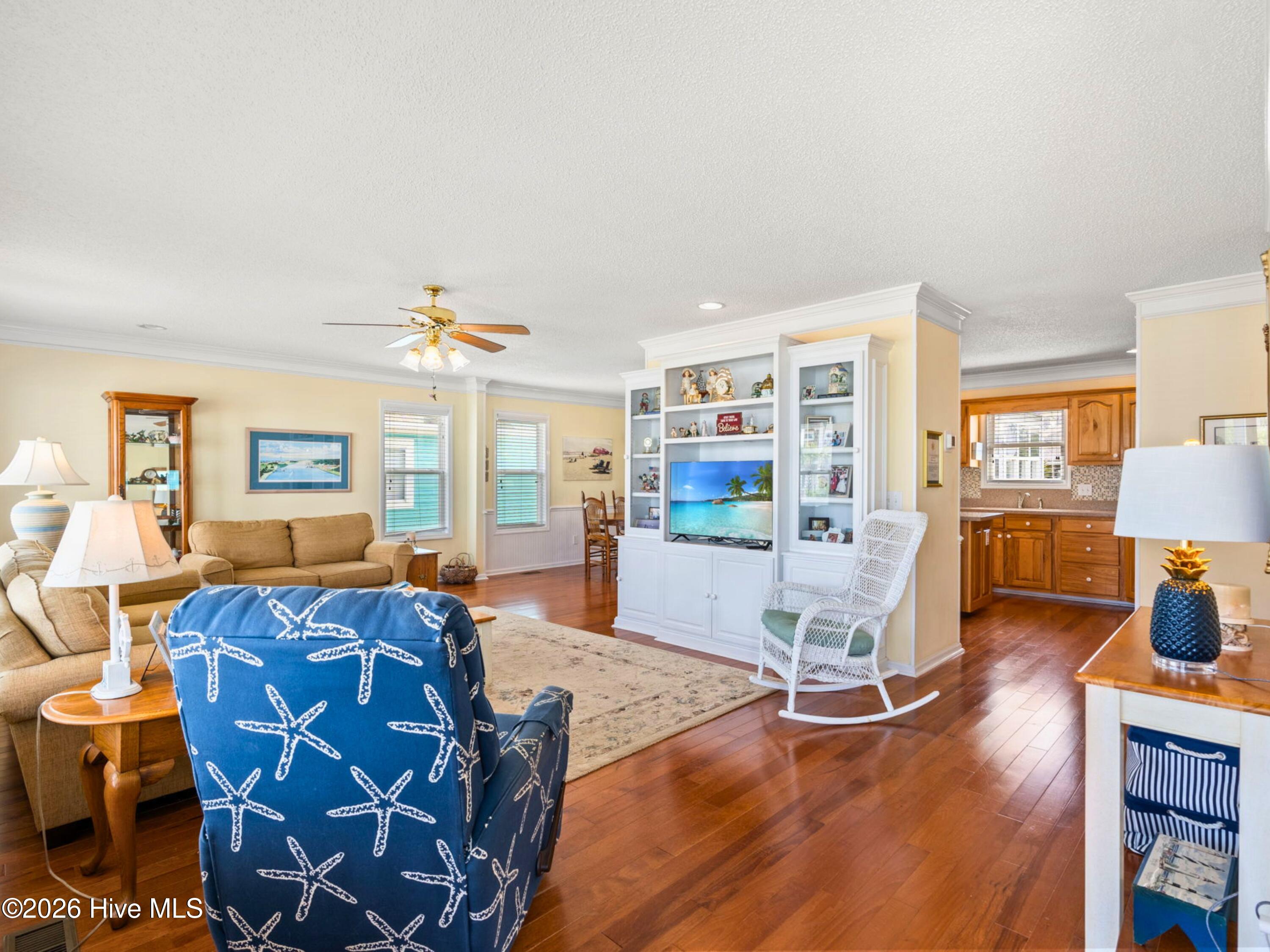 155 Yacht Watch Drive