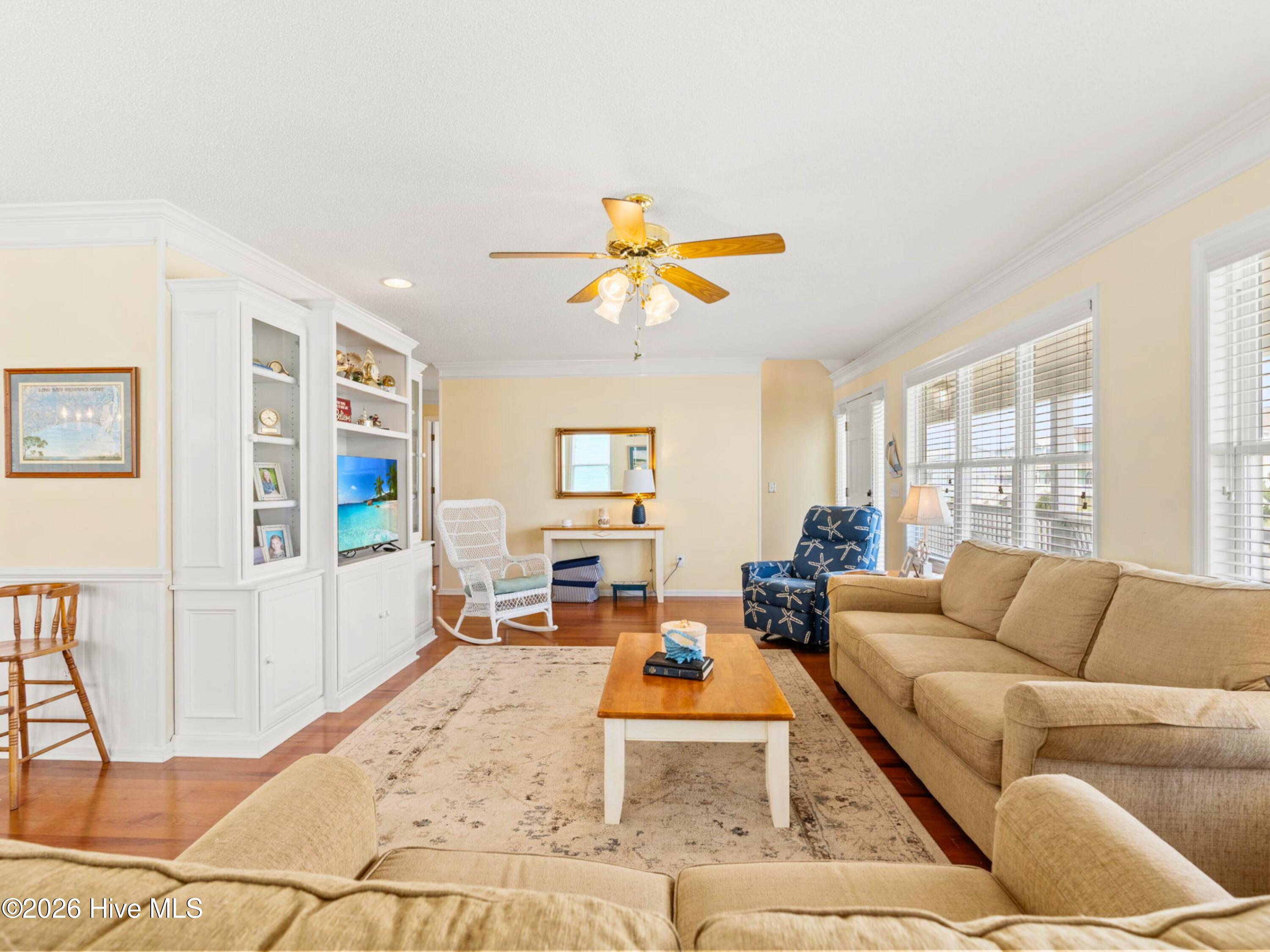 155 Yacht Watch Drive