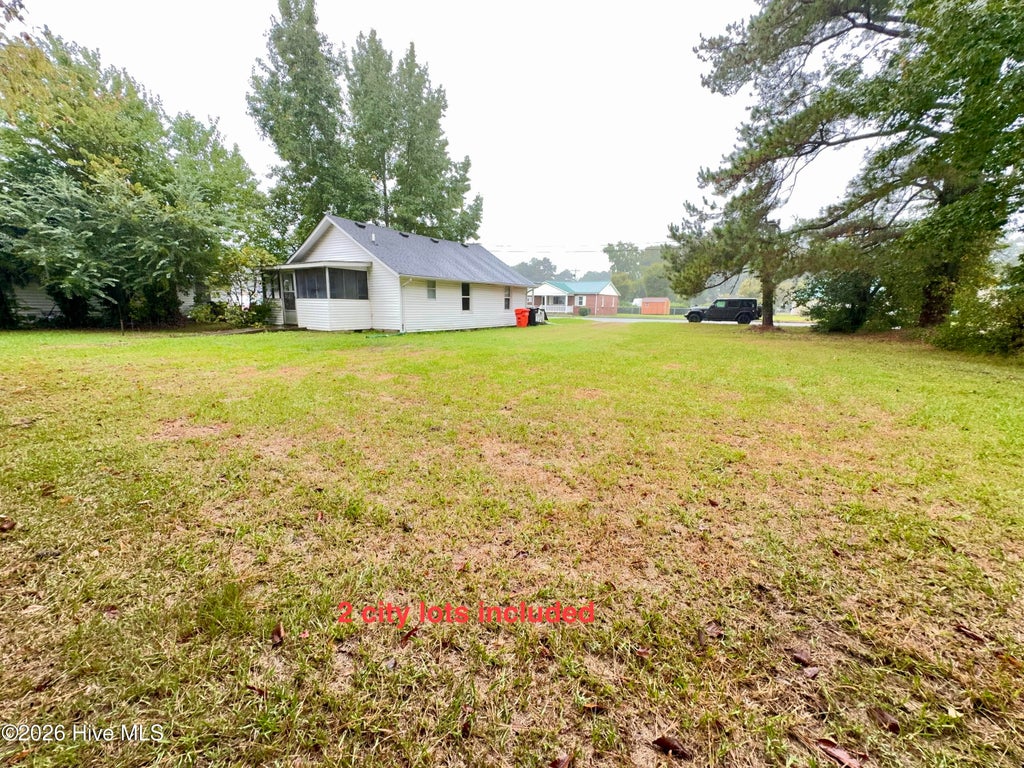 Photo of 814 Cardwell Street, Elizabeth City, NC 27909 (MLS # 100608334)