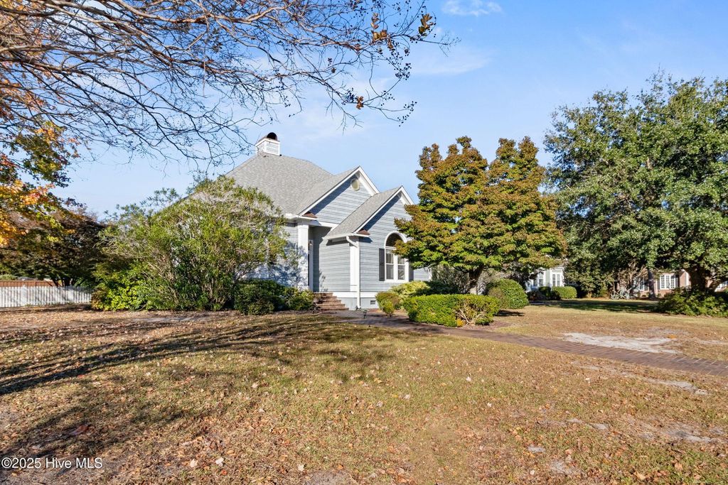 Photo of 601 John S Mosby Drive, Wilmington, NC 28412 (MLS # 100541075)