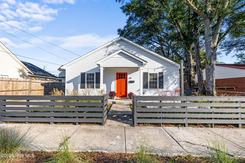 Photo of 411 Swann Street, Wilmington, NC 28401 (MLS # 100601266)