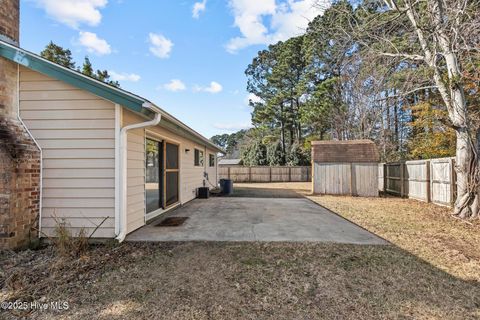 Tiny photo for 201 N Willow Lane, Jacksonville, NC 28546 (MLS # 100546542)