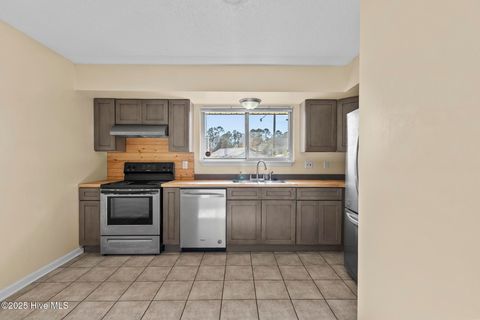 Tiny photo for 201 N Willow Lane, Jacksonville, NC 28546 (MLS # 100546542)