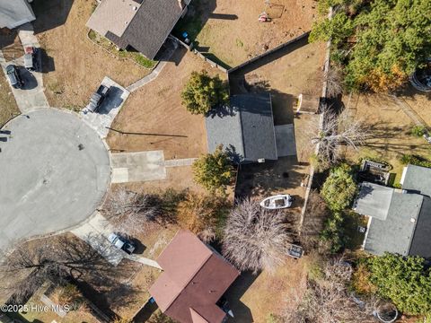 Tiny photo for 201 N Willow Lane, Jacksonville, NC 28546 (MLS # 100546542)