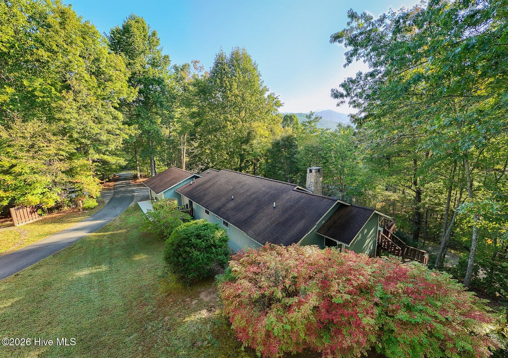 Photo of 385 Dogwood Trail, Robbinsville, NC 28771 (MLS # 100608555)
