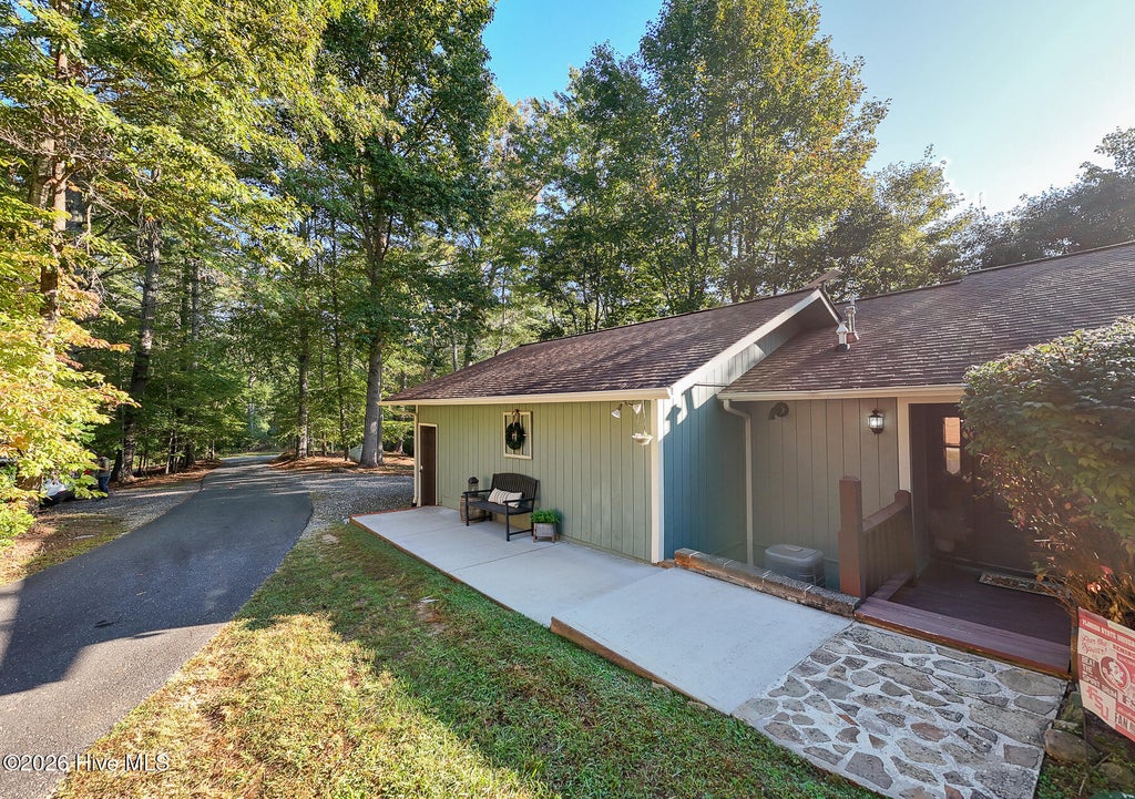 Photo of 385 Dogwood Trail, Robbinsville, NC 28771 (MLS # 100608555)