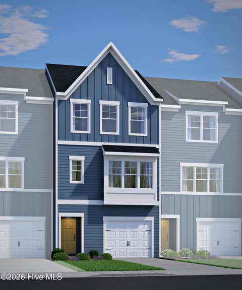 Townhouse For Sale - 130 Storage Road<br/> New Hanover County, Wilmington, NC 28412