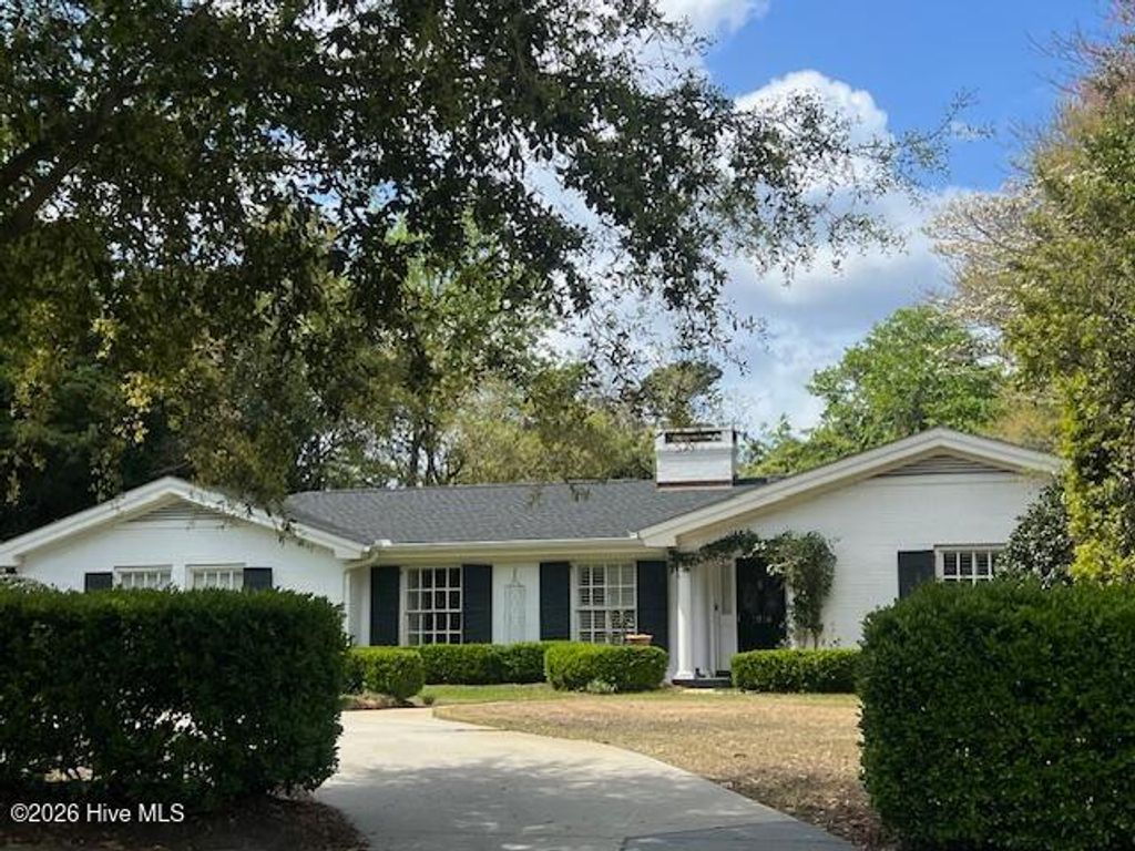 Photo of 1916 Hawthorne Road, Wilmington, NC 28403 (MLS # 100564037)