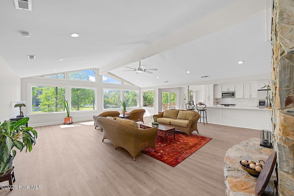 Photo of 244 Shoreline Drive, New Bern, NC 28562 (MLS # 100560270)